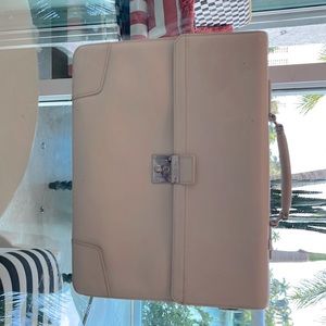 Tumi Beige I’m Pristine condition